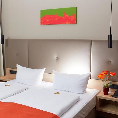 Hotel Alpha Nuremberg ภายนอก รูปภาพ