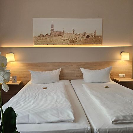 Hotel Alpha Nuremberg ภายนอก รูปภาพ